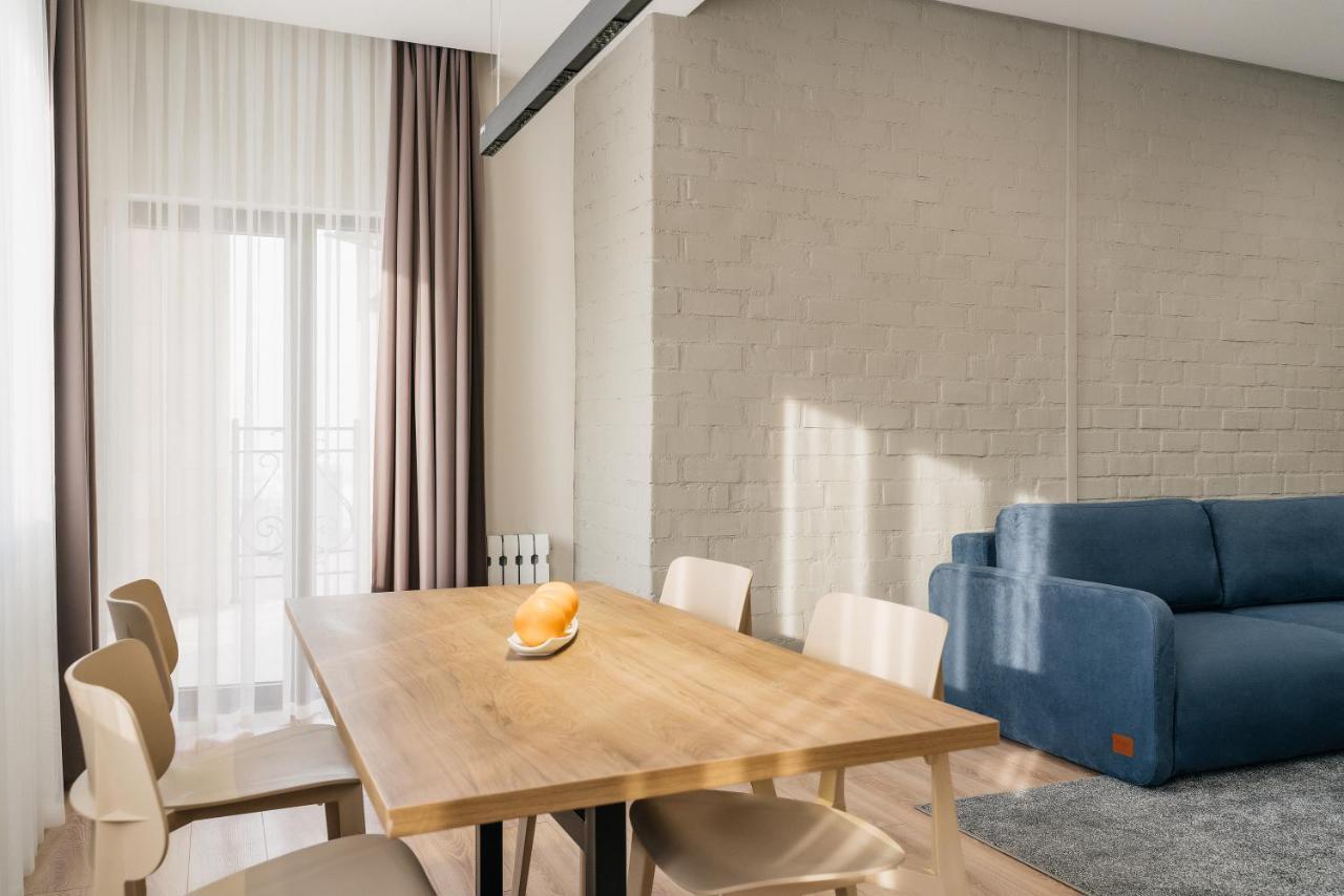 Solutel Apartments-34 Bisjkek Buitenkant foto